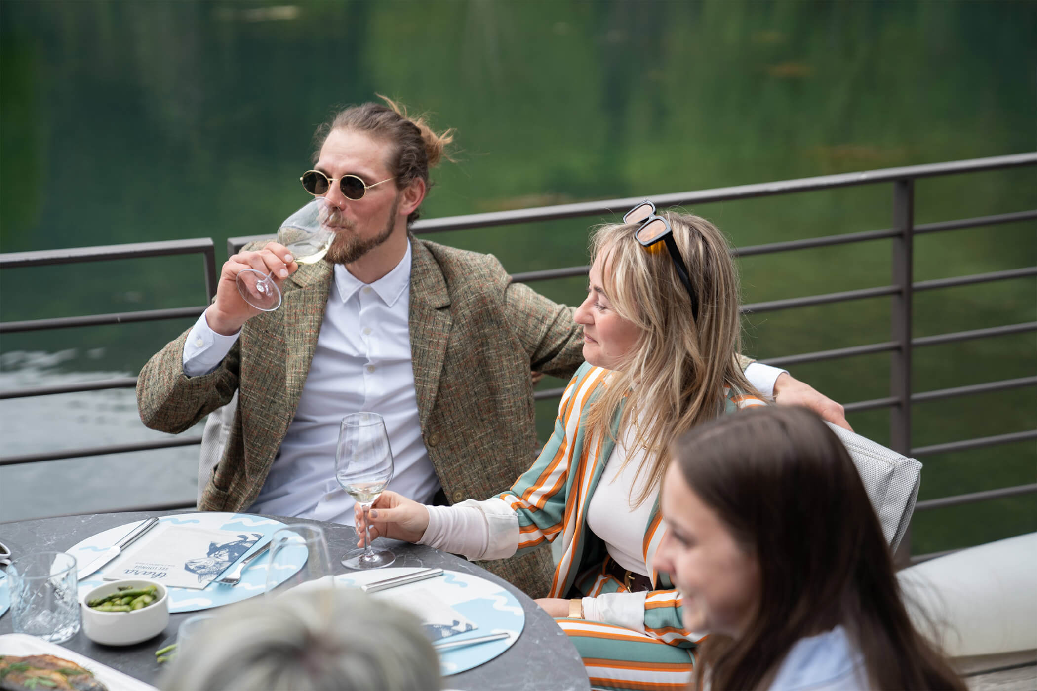 Divertimento con gli amici